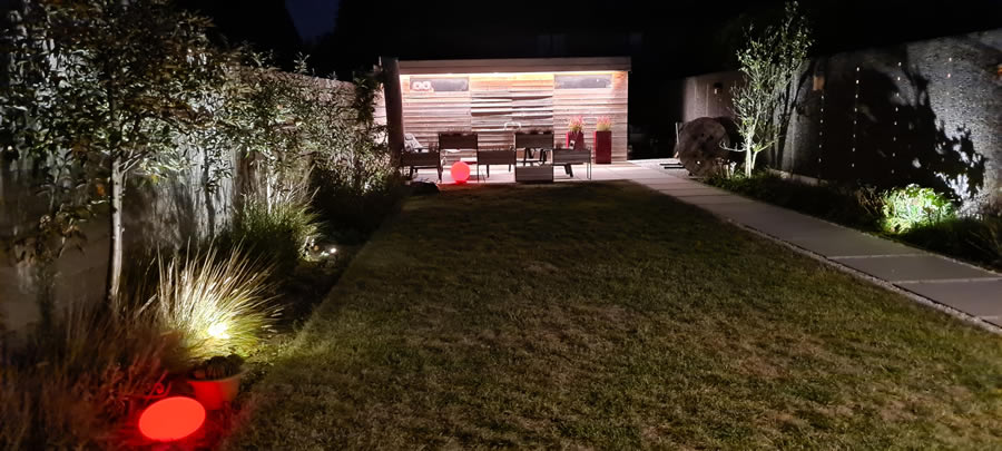 Tuinverlichting — realisatie 3 door Tuinen Goovaerts